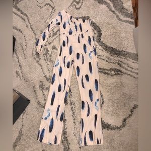 NWT Jumpsuit one shoulder